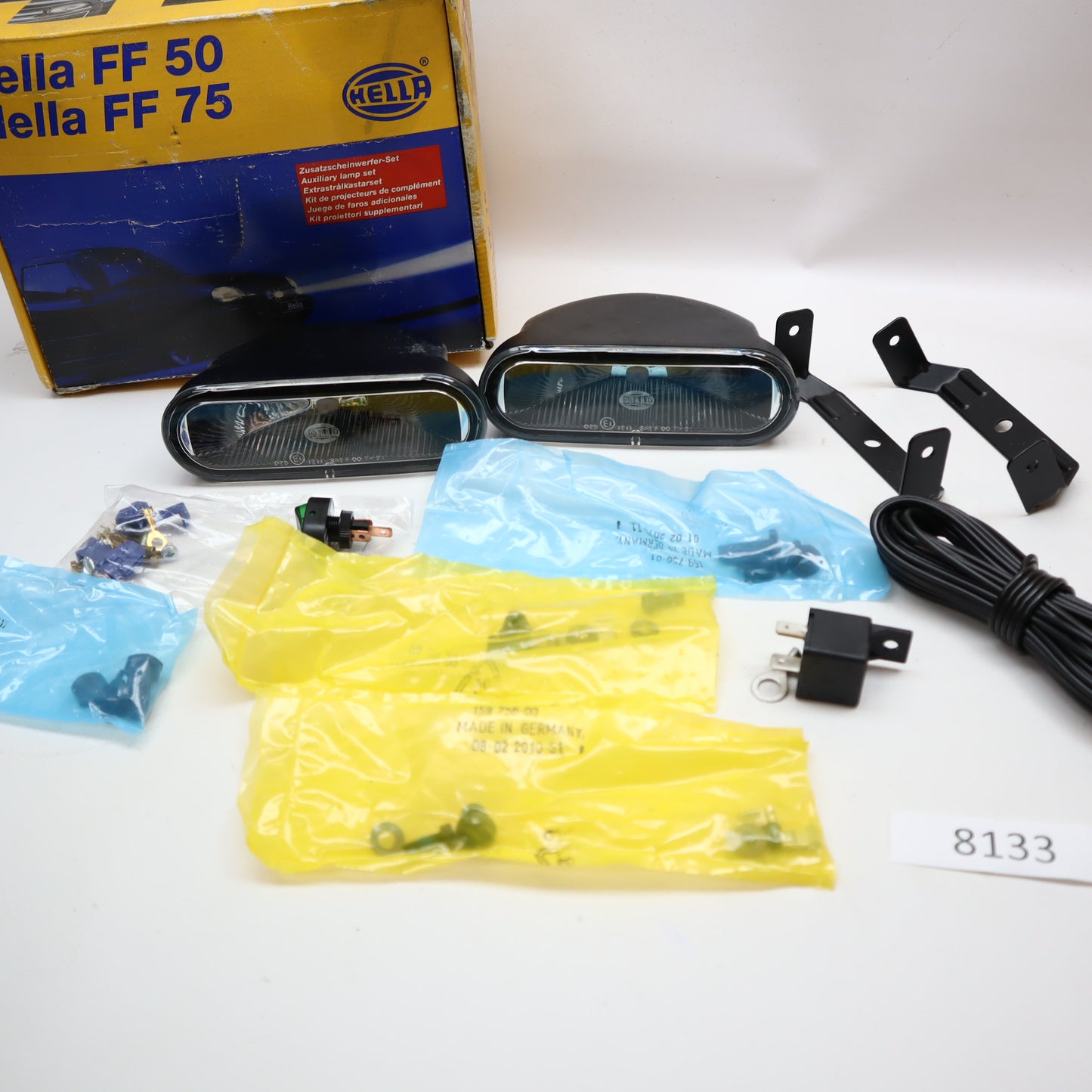 HELLA - Nebelscheinwerfer 1NA 008 284-001 - Beleuchtung, Universal NOS NEU