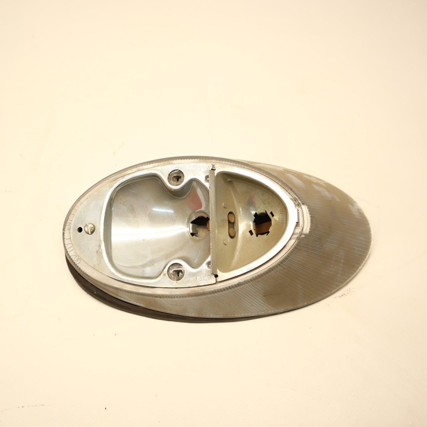 VW Käfer Rücklicht Fassung