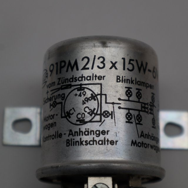 Hella Blinkerrelais 91PM 2/3 * 15W 6V NEU NOS