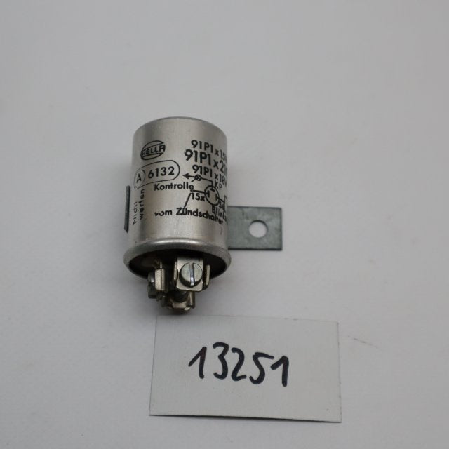 Hella Blinkerrelais 91P1 * 21Cp6v 18w NEU NOS
