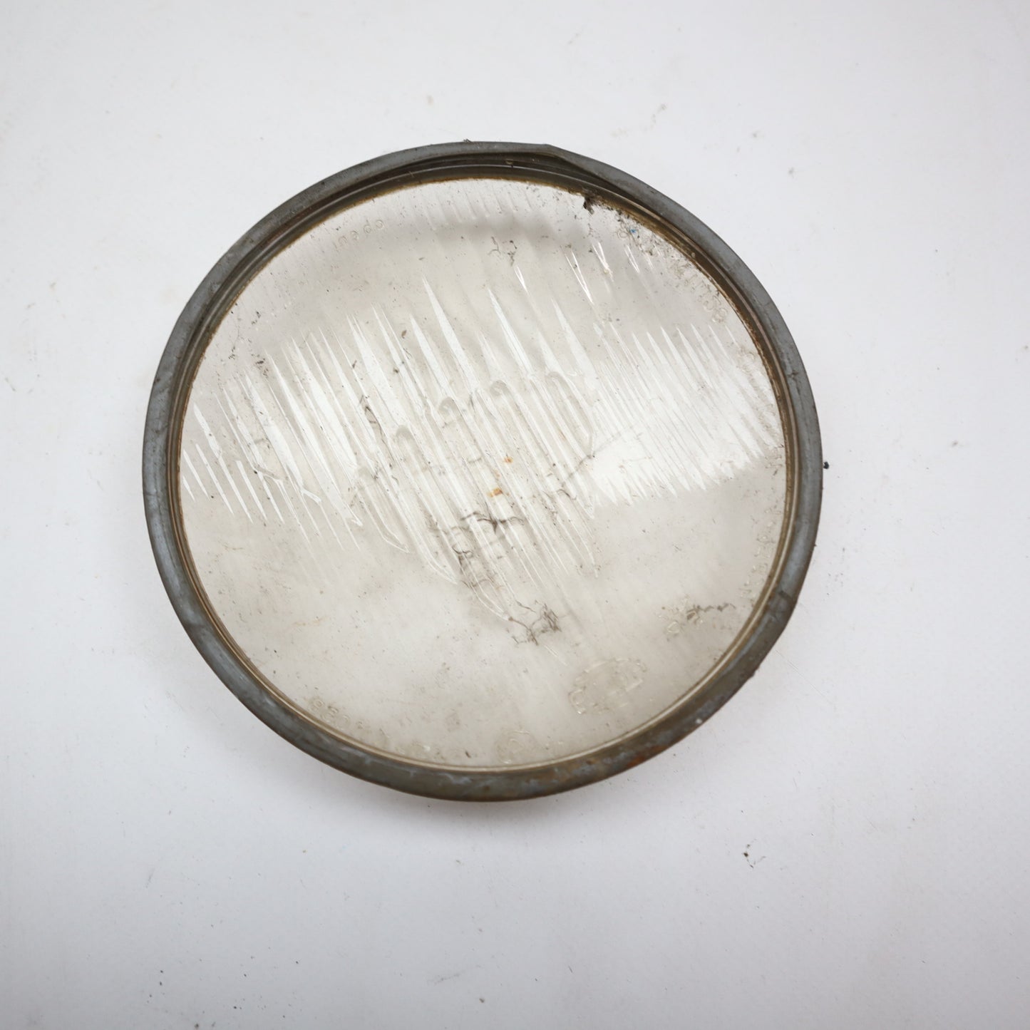 Hella 1-15675-3 Scheinwerferglas / Streuscheibe