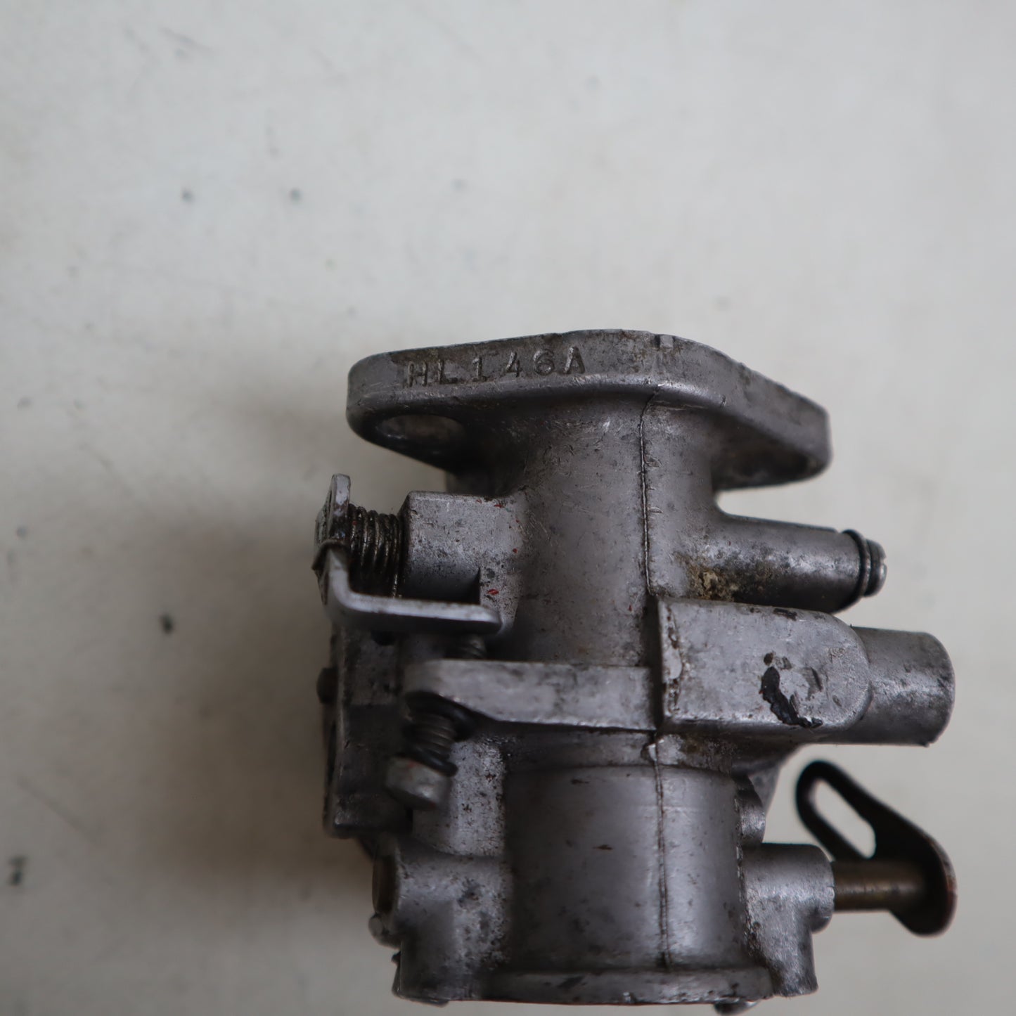 Tillotson HL146A Vergaser
