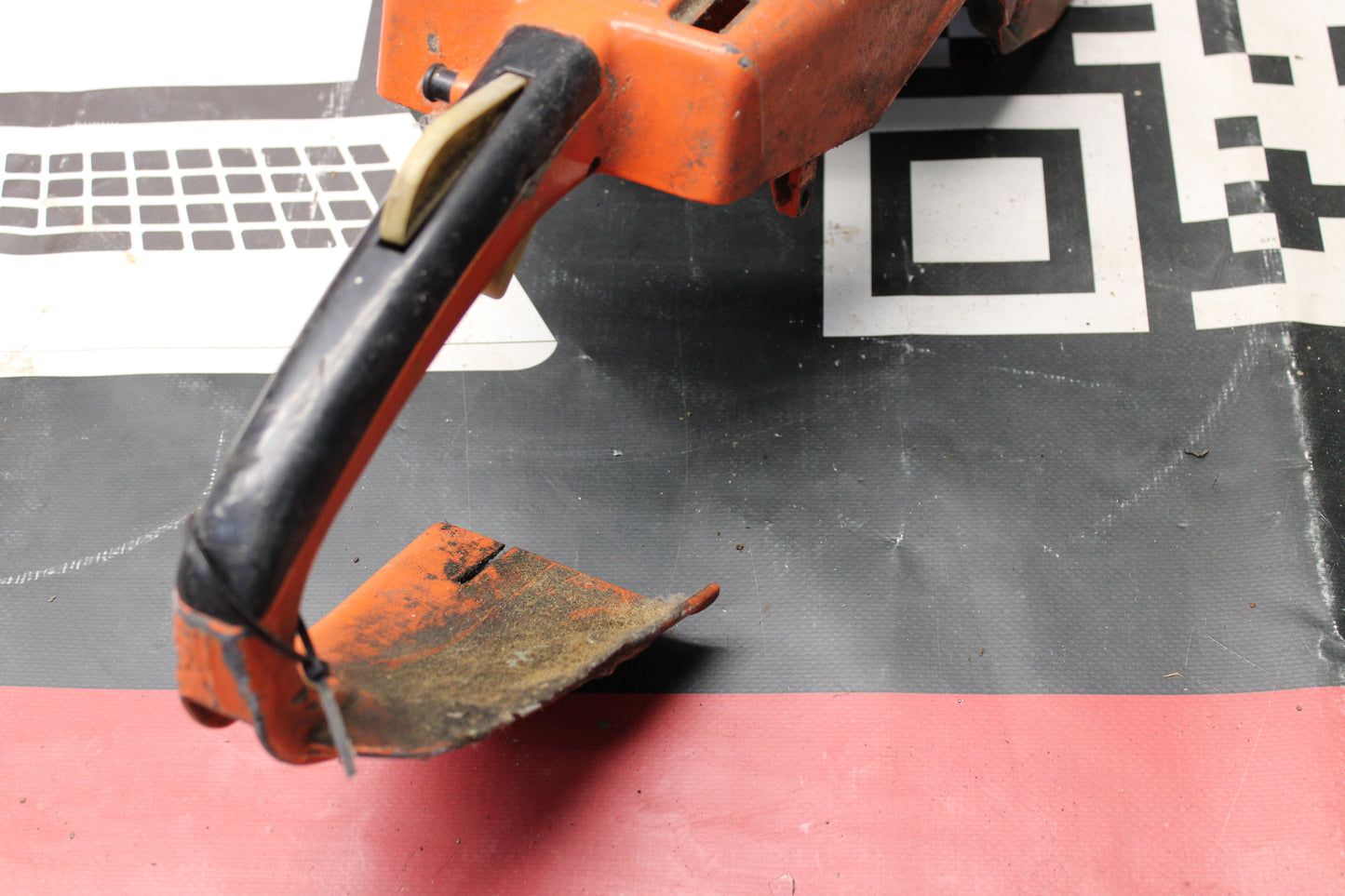 Stihl 045 AV Motorsäge Griff Gehäuse