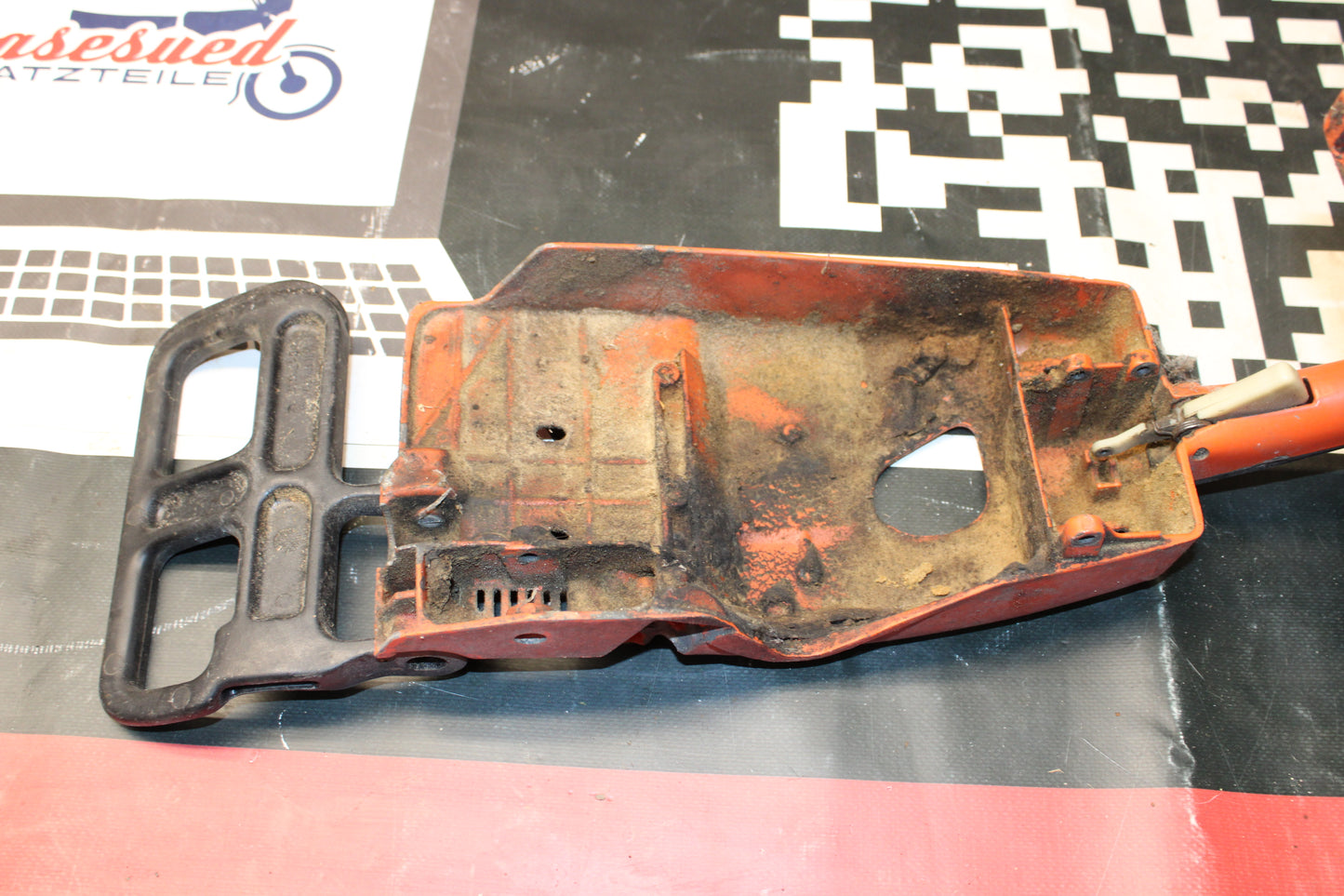 Stihl 045 AV Motorsäge Griff Gehäuse