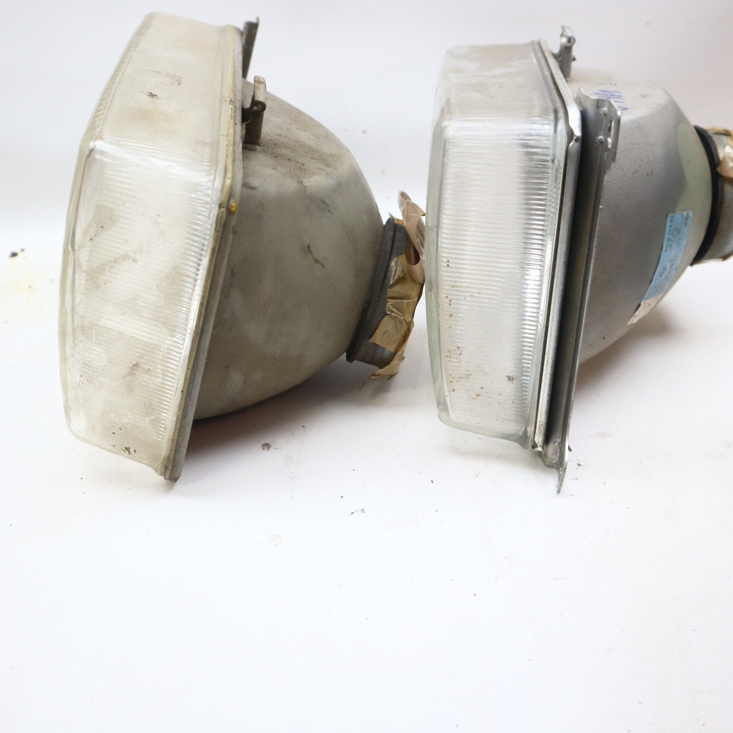Hella 321 941 106 AF Scheinwerfer für VW 2 Stk.